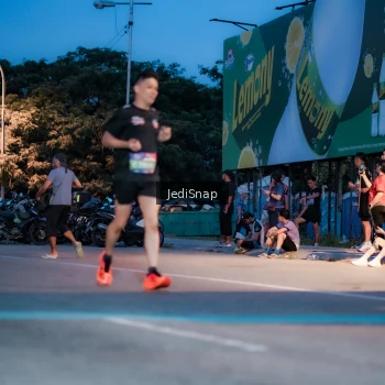 Runner Photo 3797182