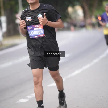 Runner Photo 3797247
