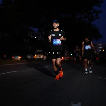 Runner Photo 3797251