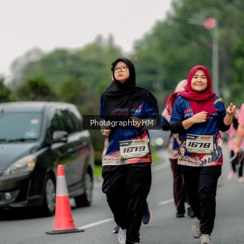 Runner Photo 3797285