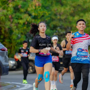 Runner Photo 3797304