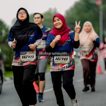 Runner Photo 3797334