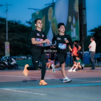 Runner Photo 3797338