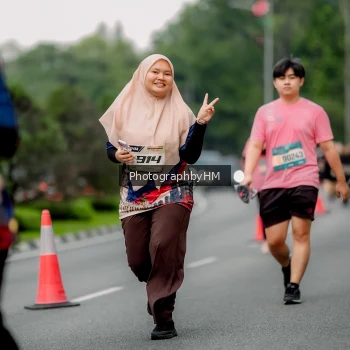 Runner Photo 3797339