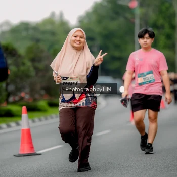 Runner Photo 3797340