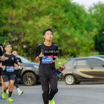 Runner Photo 3797370