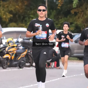 Runner Photo 3797386