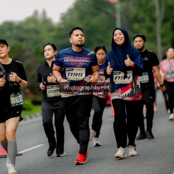 Runner Photo 3797394