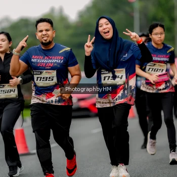 Runner Photo 3797404