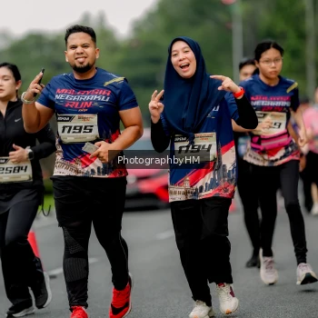 Runner Photo 3797409