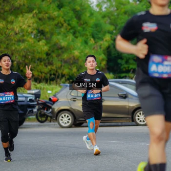 Runner Photo 3797429