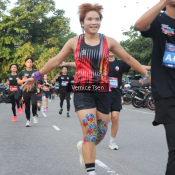 Runner Photo 3797434