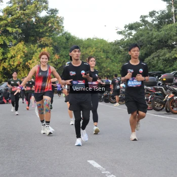Runner Photo 3797442