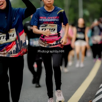 Runner Photo 3797444