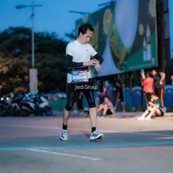 Runner Photo 3797456