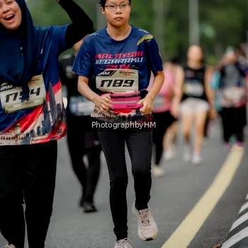 Runner Photo 3797458