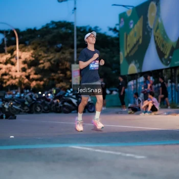 Runner Photo 3797505