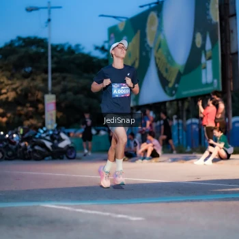 Runner Photo 3797523