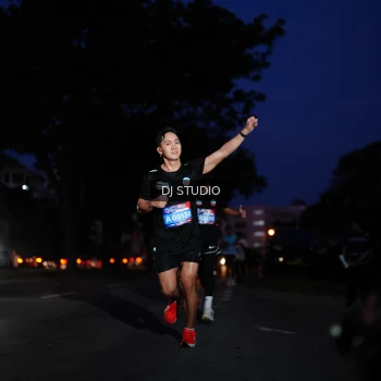 Runner Photo 3797549
