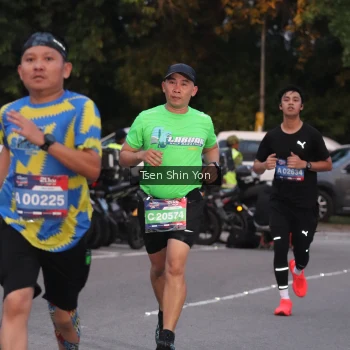 Runner Photo 3797588