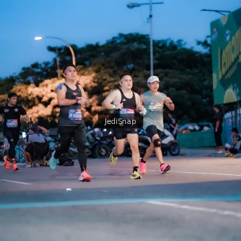 Runner Photo 3797619