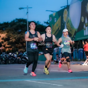 Runner Photo 3797628