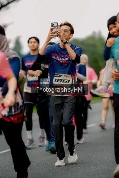 Runner Photo 3797633