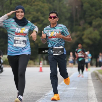 Runner Photo 3797657