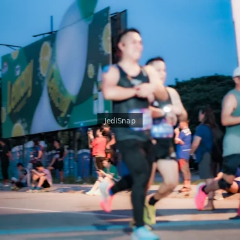 Runner Photo 3797661