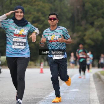 Runner Photo 3797674