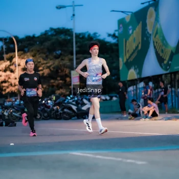 Runner Photo 3797679
