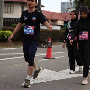 Runner Photo 3797694