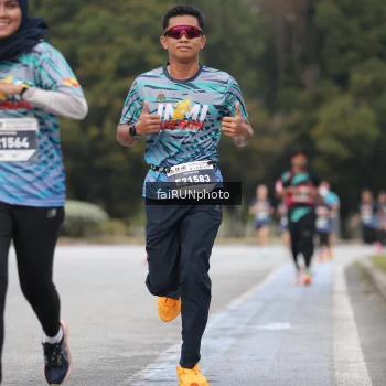 Runner Photo 3797703