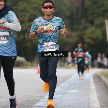 Runner Photo 3797709