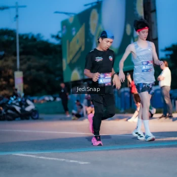 Runner Photo 3797727