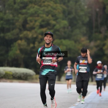 Runner Photo 3797744