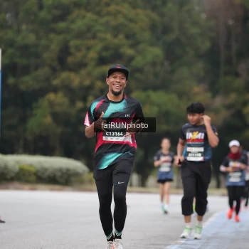Runner Photo 3797756