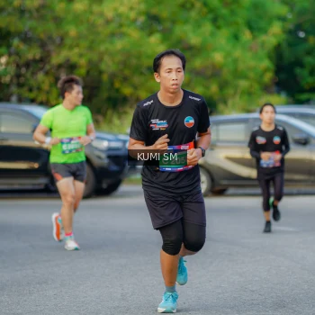 Runner Photo 3797772