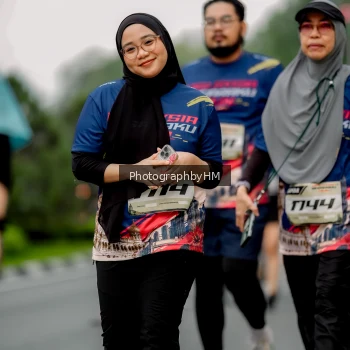 Runner Photo 3797773