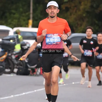 Runner Photo 3797783