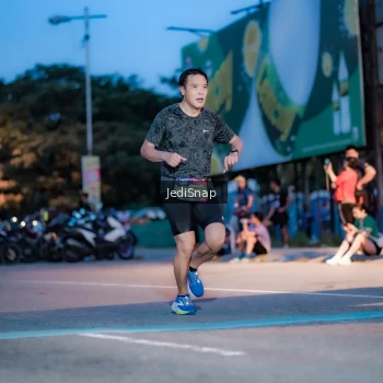 Runner Photo 3797813
