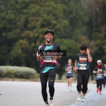 Runner Photo 3797815