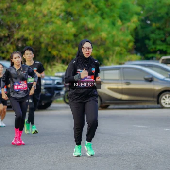 Runner Photo 3797824