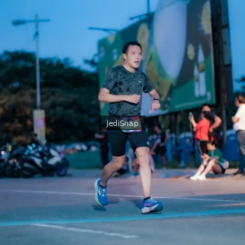 Runner Photo 3797830
