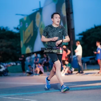 Runner Photo 3797849