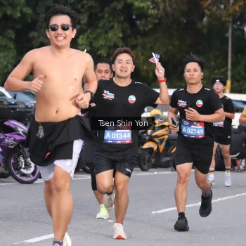 Runner Photo 3797854