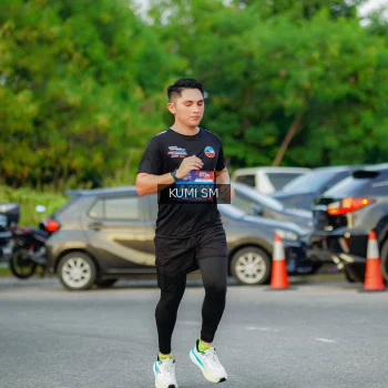 Runner Photo 3797883