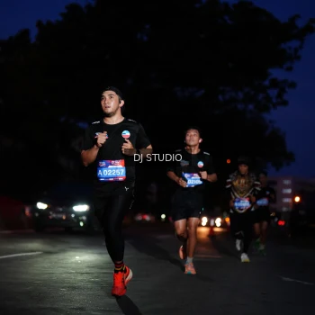 Runner Photo 3797887