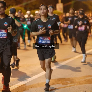 Runner Photo 3797899