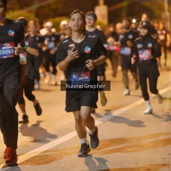 Runner Photo 3797905